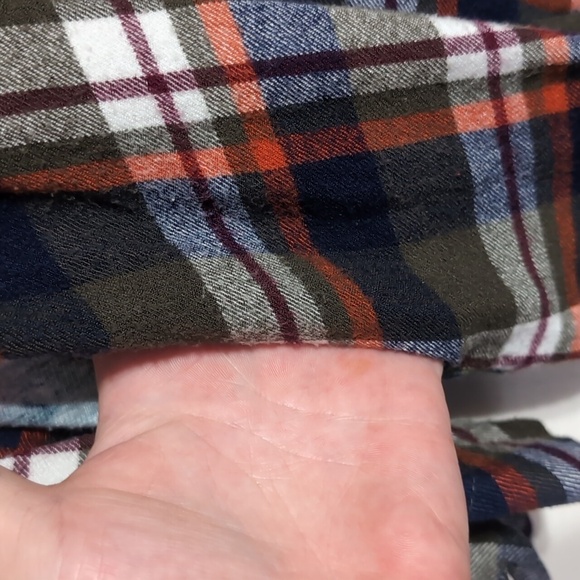 Tolani Collection Black Plaid Long Sleeve Button Up with Back Knit Design Medium - Picture 4 of 5